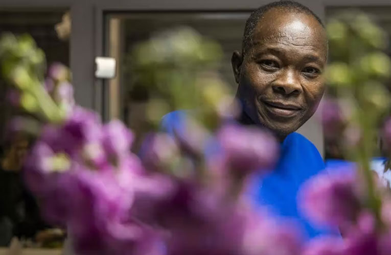 The inspiring architect from Burkina Faso who lifted world’s biggest prize