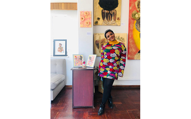 Young women artists exhibiting at Parkhurst pop up gallery