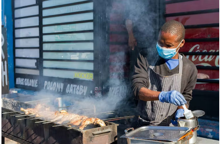 Street food keeps Johannesburg going – but working conditions of vendors are unhealthy