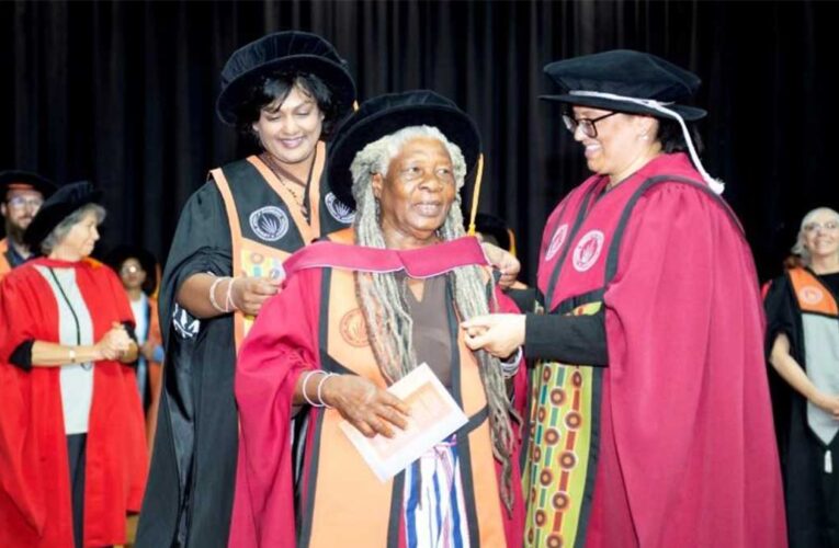 UJ confers doctorate on Tsonga Gogo sculptor Noria Mabasa