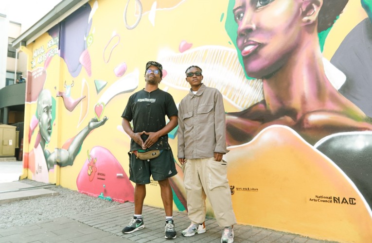 Hip hop artist and illustrator creates a beautiful mural honouring legends of the music industry in inner city Johannesburg